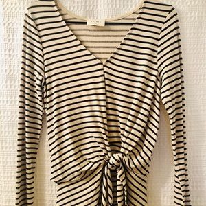 Everly for Anthro long sleeve top NWOT